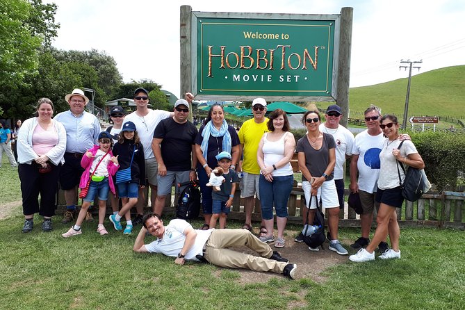 Hobbiton Transport & Tauranga Highlights Excursion From Tauranga - Booking and Cancellation