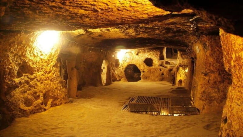 HoChiMinh: Discover Cu Chi Tunnels-A Journey Through History - Taste of Guerilla Cuisine