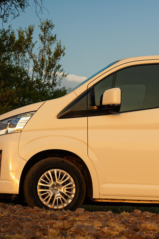 Hoedspruit Transfer, Transfer Service Hoedspruit - Vehicle and Driver Details