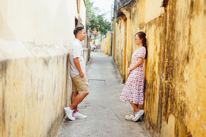 Hoi an 1 Hour Private Tour With Professional Photographer - Meeting and Pickup