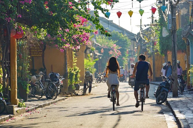 Hoi An Ancient Town Guided Walking Tour - Accessibility and Amenities
