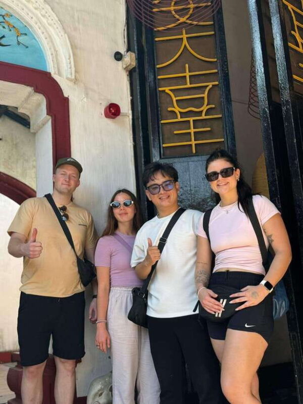 Hoi An: Ancient Town Walking Tour With Lantern Boat Ride - Craft and Artistry