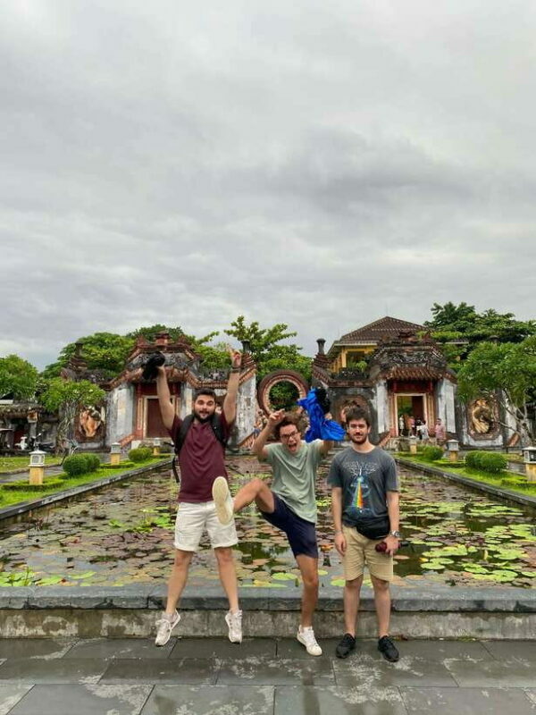 Hoi An Ancient Town - Walking Tour with Local Guide - The Heart of Hoi An: What the Tour Includes