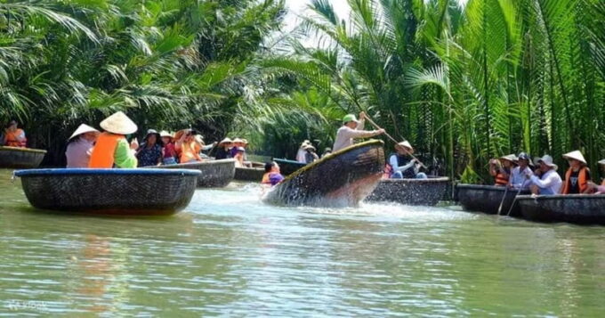 Hoi An: Basket Boat & Discover Cam Thanh Coconut Village - Exploring Cam Thanh Coconut Village