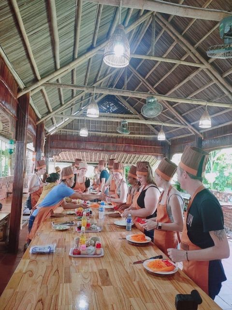 Hoi an : Basket Boat Ride & Cooking Class With Market Tour - Exploring the Bay Mau Coconut Forest