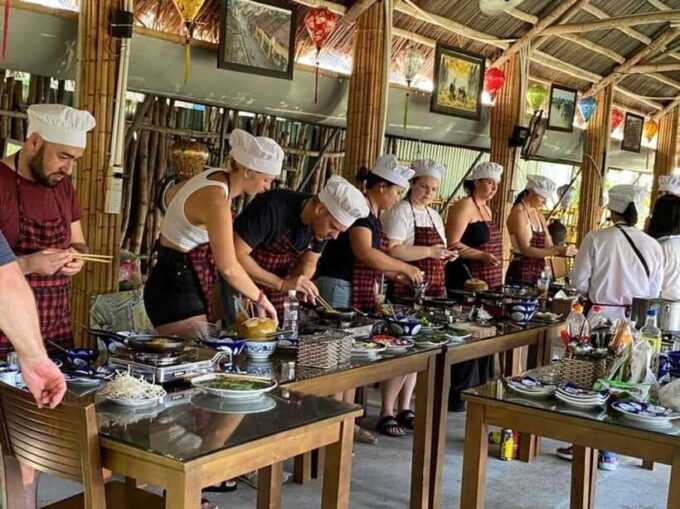 Hoi An: Bay Mau Cooking Class W Optional Market &Basket Boat - Frequently Asked Questions