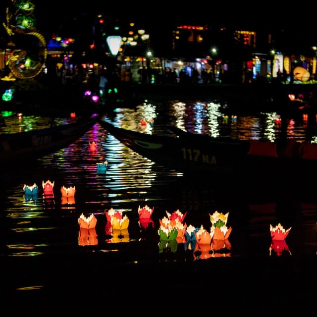 Hoi An: Boat Ride on Hoai River & Release the Flower Lantern - Inclusions and Meeting Point