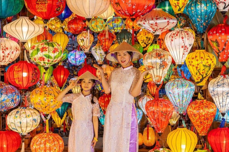 Hoi an by Night: 4-Hour Tour With Dinner - Key Points