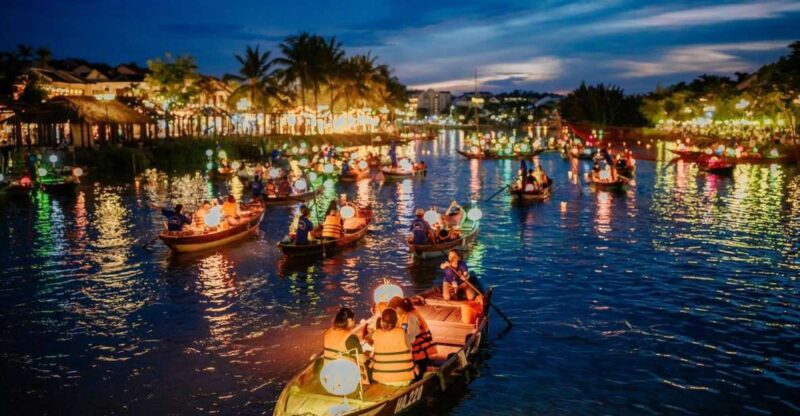 Hoi An By Night, Boat Trip and Foot Massage - Key Points