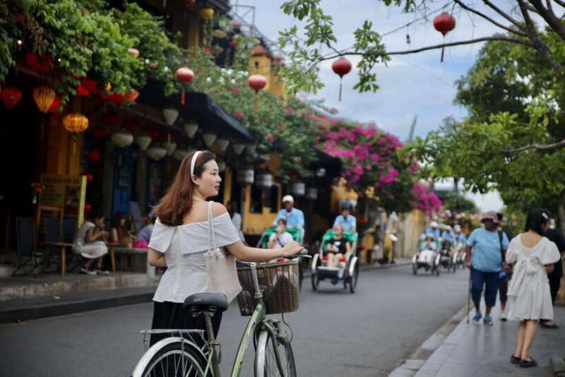 Hoi An City Sightseeing Tour With Beautiful Female Guide - Itinerary Highlights