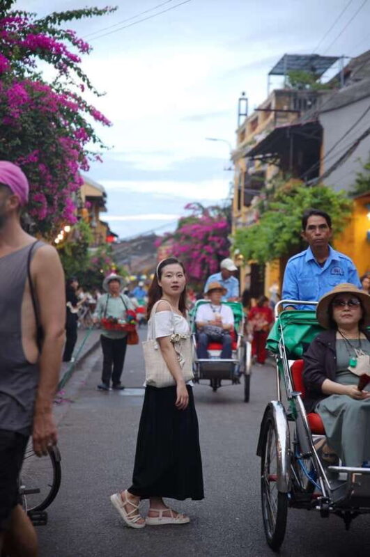 Hoi An City Sightseeing Tour With Beautiful Female Guide - Tour Features