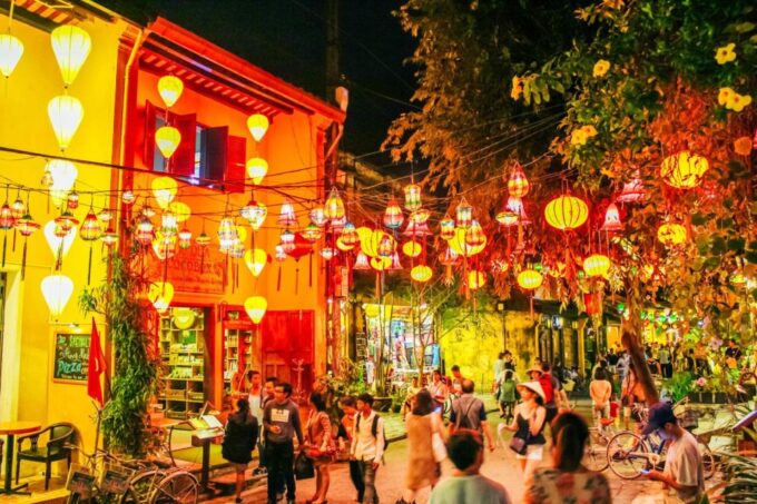 Hoi An City Tour - Boat Ride - Release Flower Lantern on River - Frequently Asked Questions