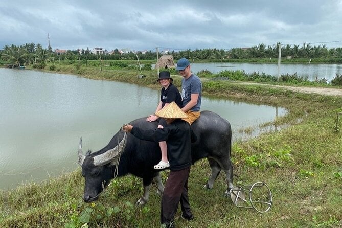 HOI AN COUNTRYSIDE EXPERIENCE & Small Ethnic Group Gallery Tour - Pickup and Meeting Details