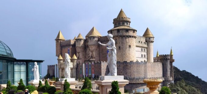 Hoi An/Da Nang: Ba Na Hills & Golden Bridge Tour With Dinner - Cable Car Experience