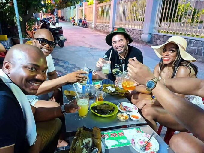 Hoi An/Da Nang: Da Nang Food Tour & Cruise Trip on Han River - Since You Asked