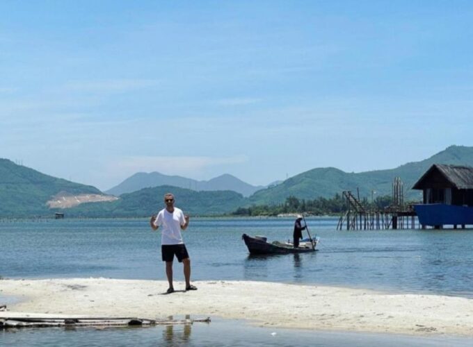 Hoi An/Da Nang: Hue Imperial City Fullday Luxury Group Tour - Frequently Asked Questions