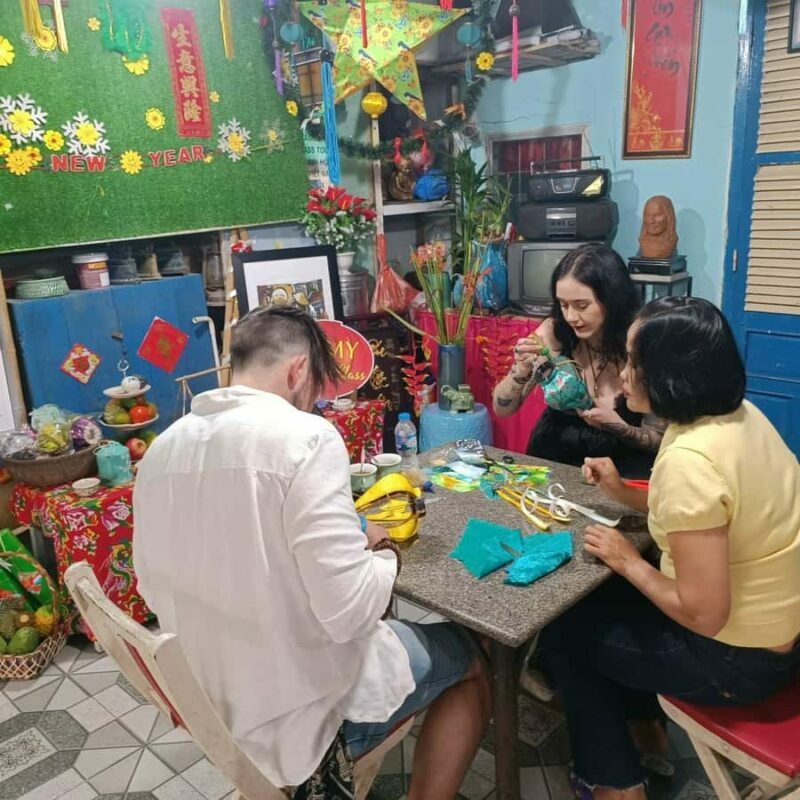 Hoi An/Da Nang : Lantern Making + Cooking Class+ Basket Boat - FAQs