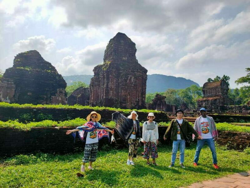 Hoi An/Da Nang: My Son Sunset Tour, Boat Trip, & Banh My - Authenticity and Reviewer Insights