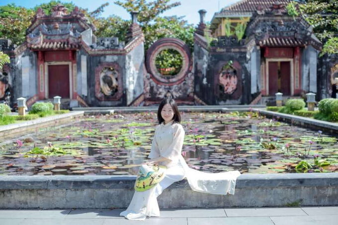 Hoi An/Da Nang: Private Photoshoot & Guided Walking Tour - Booking and Payment Information