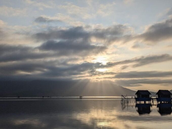 Hoi An/DaNang:Private Transfer to Hue Via Hai Van Pass(1way) - Lang Co Beach