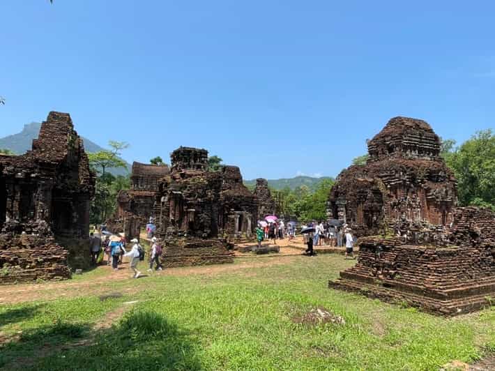 Hoi an : Early Morning My Son Sanctuary Tour With Breakfast - Itinerary and Highlights