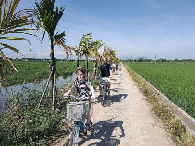 Hoi An Eco Tour : Bike, Farm and Lantern Making Experience - Important Information