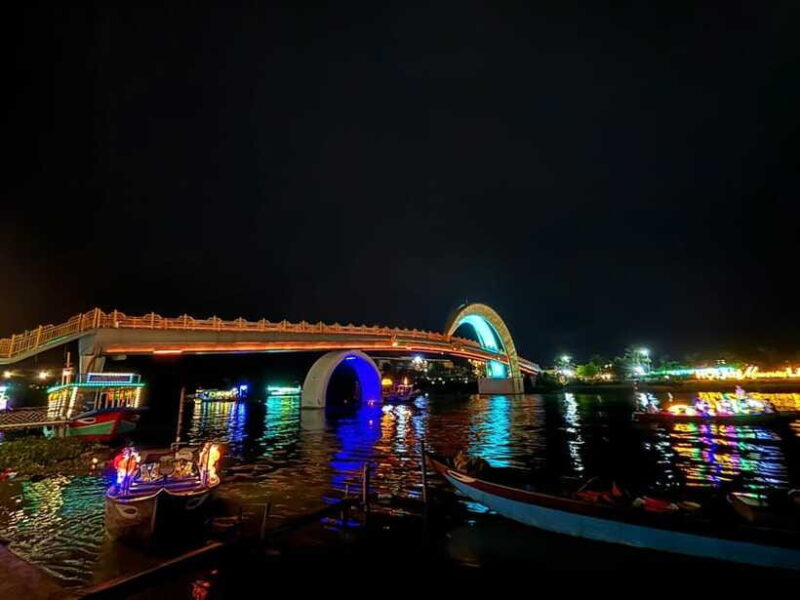 Hoi An: Evening Food Tour With River Cruise - Inclusions and Exclusions