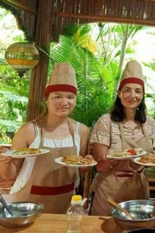 Hoi An: Evening Traditional Cooking Class With Local Chef - Meeting Point and Contact
