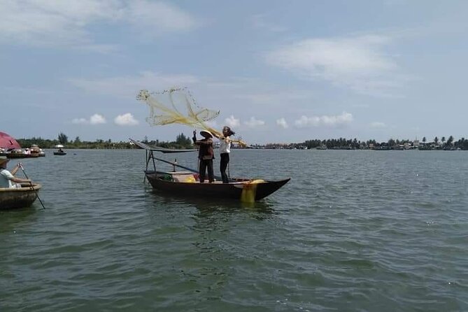 Hoi An Fishing Boat Tour-Lantern & Coffee Making Class by Lunch - Net Throwing and Hand Net Fishing
