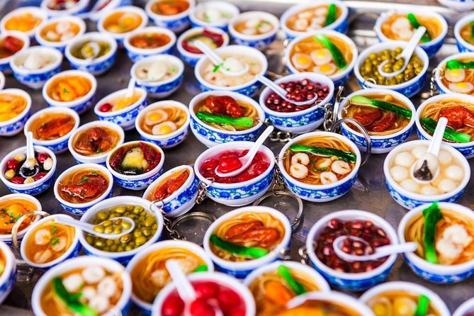 Hoi An Food Adventure at Sunset - Hoi Ans Old Town Exploration