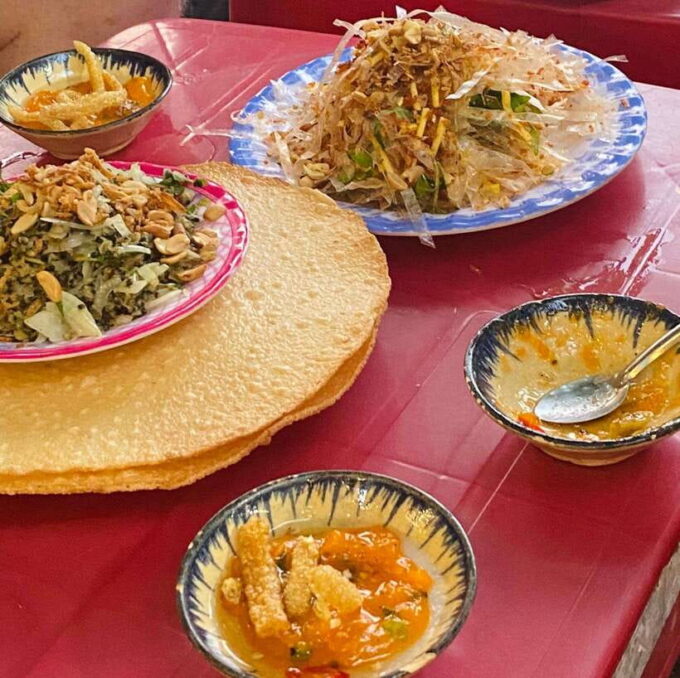 Hoi An Food Tour: 8 Must-Try Dishes and Drinks - Banh Khot