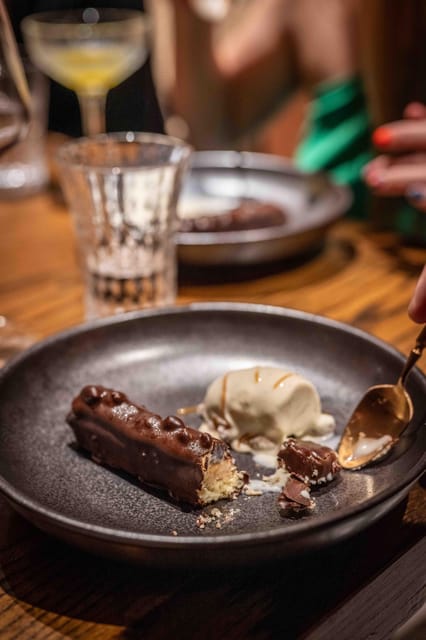 Hoi An: Gourmet Secret Dining in Old Town With Local Chef - Exclusive Riverside Setting