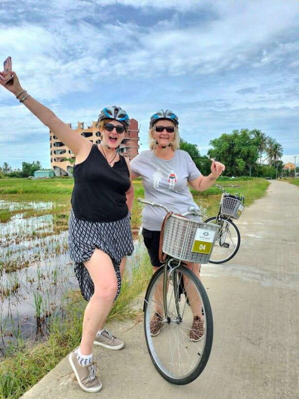 Hoi An: Half-day Biking Through Hoi An's Culinary Delights - Culinary Experience