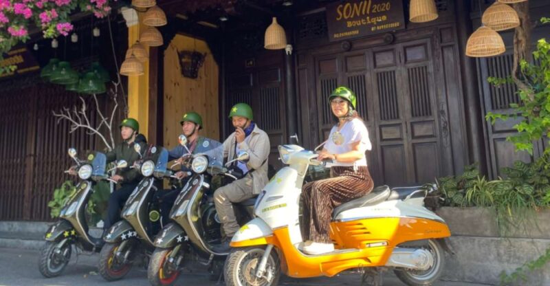 Hoi An Highlights and Hidden Gems Tour by Vespa - Discover the Historic Old Town