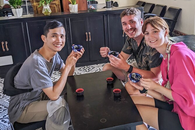 Hoi An Historical Walking Tour - Meeting and Pickup