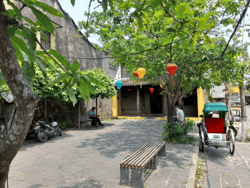 Hoi An: Hoai River Boat Ride & Lantern Release Experience - Experience Details