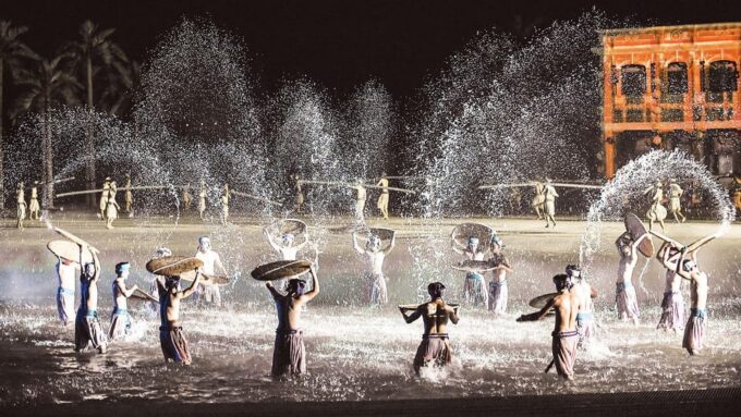 Hoi An: Hoi an Memories Land Entry Ticket and Show - Photography and Accessibility