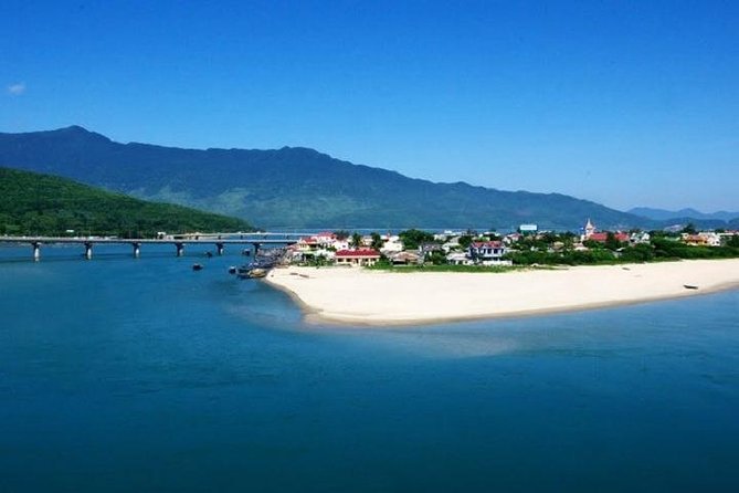 Hoi An - Hue Transfer by Private Car via Hai Van Pass and More - Transportation Details