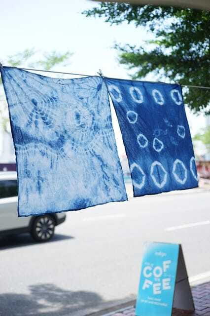 Hoi An: Indigo Dyeing Workshop - Choosing Your Scarf