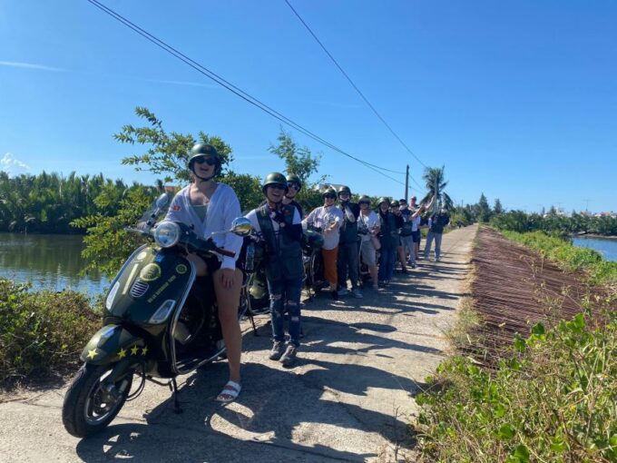 Hoi An Lantern Making & Countryside Vespa Tour - Enjoying a Vietnamese Meal