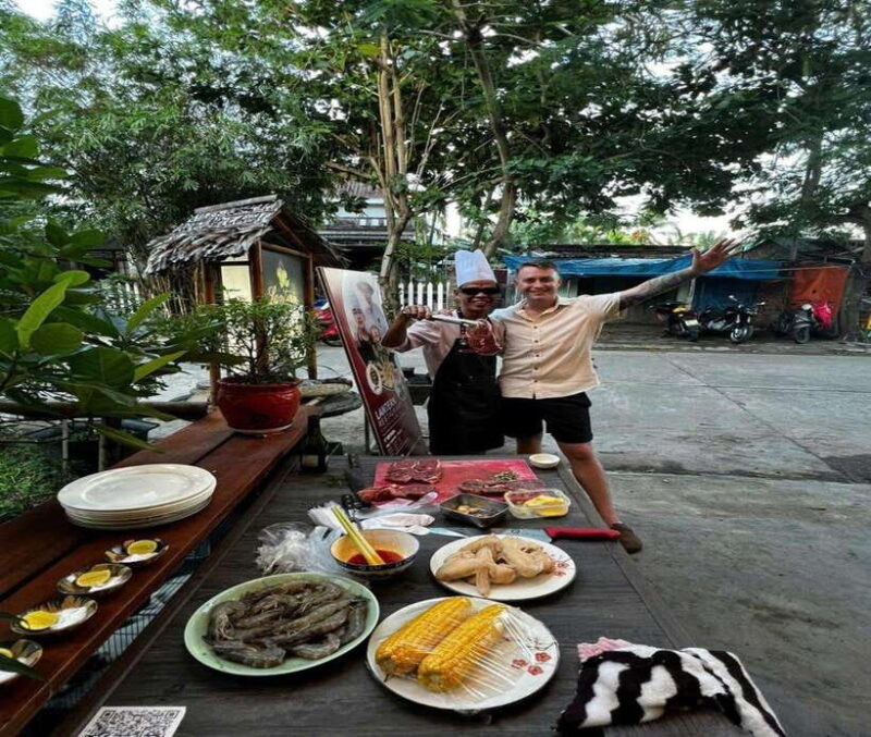 Hoi An: Local Dinner With BBQ in Professional Chef - Meeting Point and Reservations