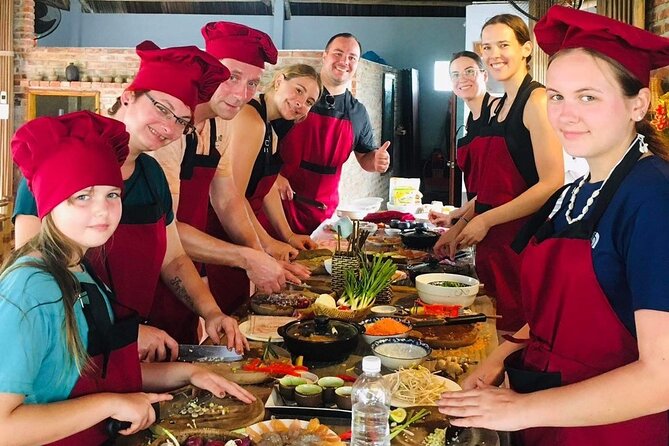 Hoi An Local Market and Vegetable Village Cooking Class - Pricing and Booking