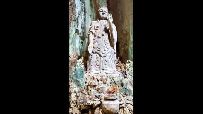 Hoi An: Marble Mountains, Am Phu Cave & Monkey Mountains - Important Information