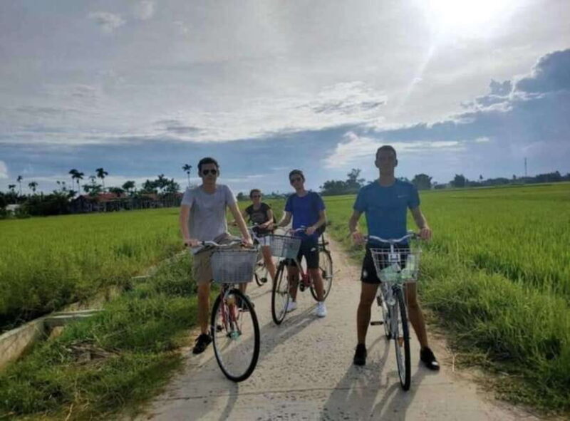 Hoi An: Market Tour and Farming and Cooking Class in Tra Que - Highlights and Experiences