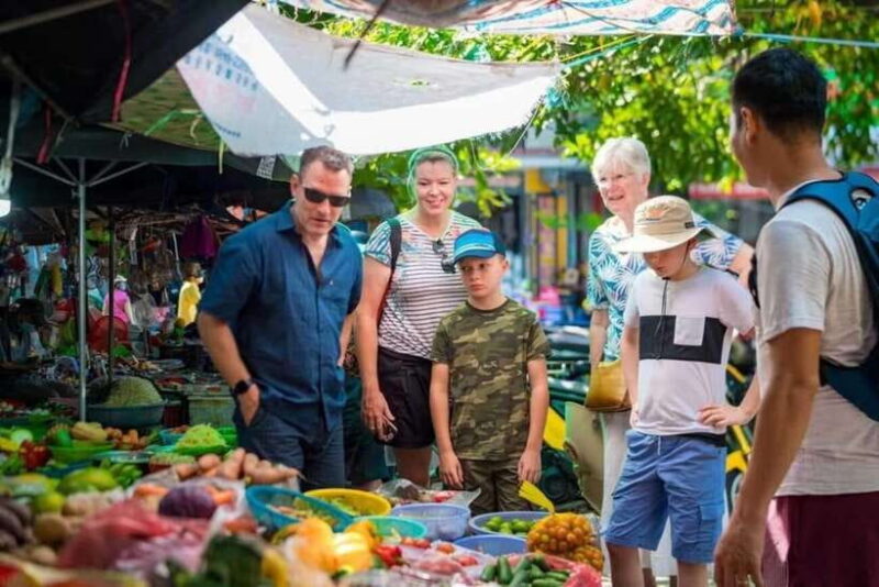Hoi An: Market Tour and Farming and Cooking Class in Tra Que - Inclusions and Exclusions