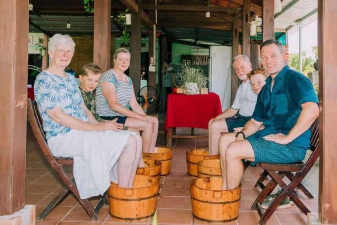 Hoi An: Market Tour and Farming and Cooking Class in Tra Que - Hoi An Local Market: Exploring the Hustle and Bustle