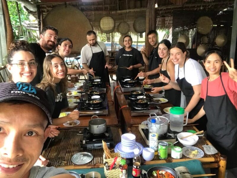 Hoi An: Market Tour, Basket Boat Ride and Cooking Class With Pho - Key Points