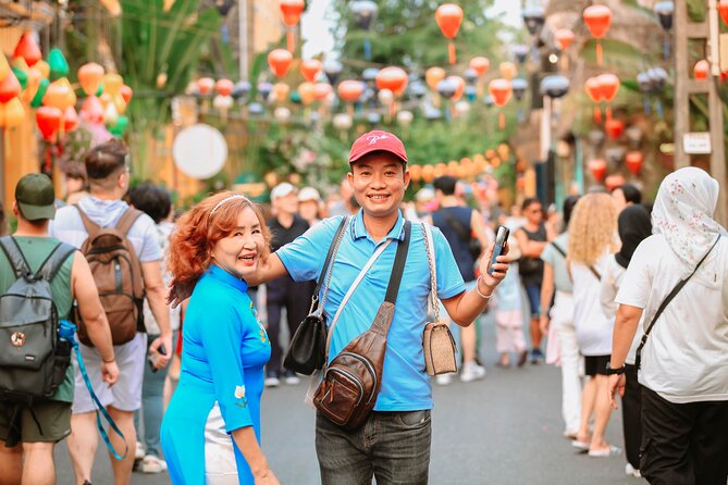 Hoi An Memories Show: A Review - Dress Code
