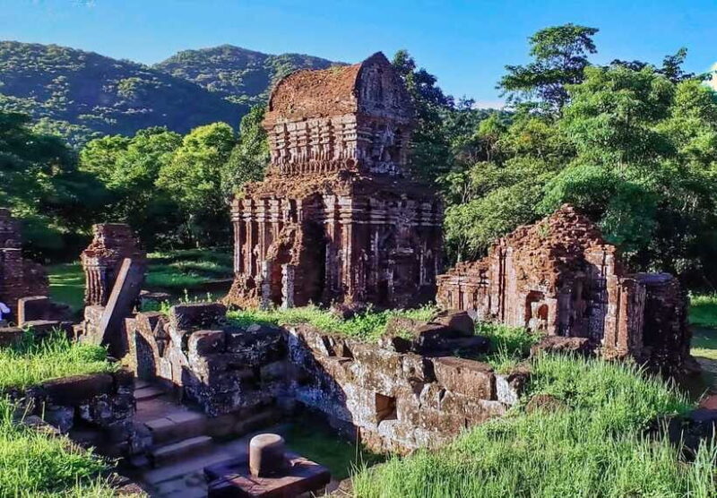 Hoi An: My Son Private Tour With Cham Dance Performance - Exploring My Son Sanctuary