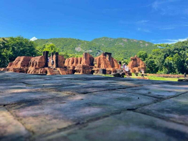 Hoi An: My Son Ruins: Guide-Bus-Boat-Cultural Show-Lunch - Key Points